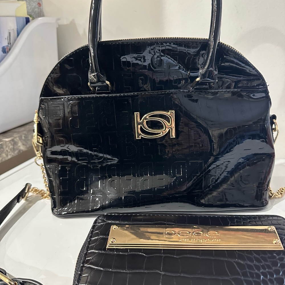 Bebé black purse with wallet